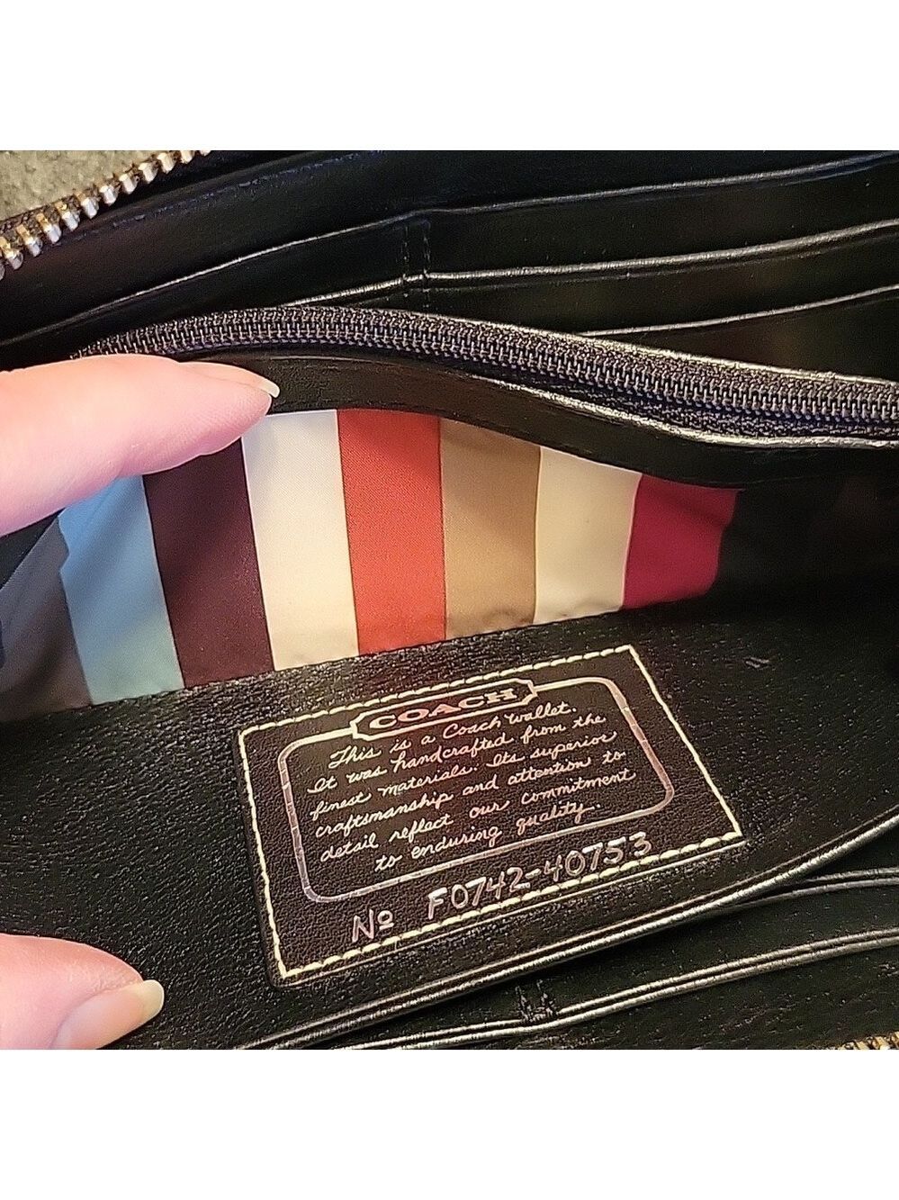 EUC Coach Legacy full zip wallet with glitter stripe - Picture 8 of 10